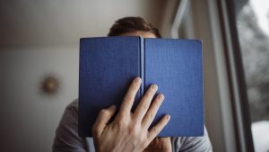 A 39-year-old ‘frugal’ self-made millionaire shares 4 books that helped him get rich young