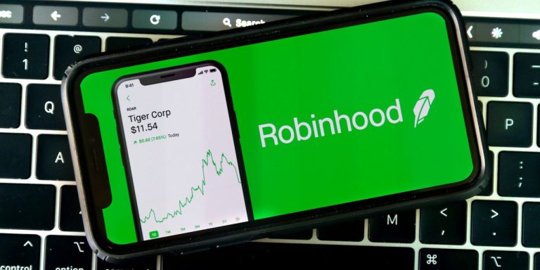 Robinhood May Be Beating Coinbase in Crypto. You’d Never Know From the Stocks.