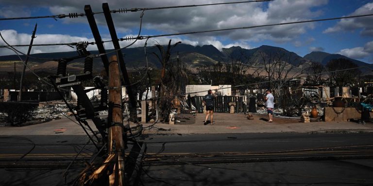 Hawaiian Electric’s stock slides 26% as S&P downgrades credit to junk on risk from Maui wildfire lawsuits