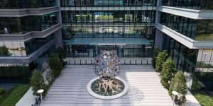 Why HP Enterprise Stock Is Down After Earnings Top Estimates