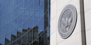 Hedge Funds, Private Equity, Challenge SEC’s New Rules