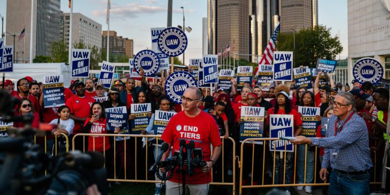 UAW Contract Negotiations Resumed Saturday as Auto Makers Announce Layoffs