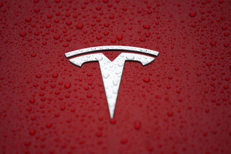 Tesla’s Saudi Arabia expansion rumors dispelled by Musk: This week in EVs