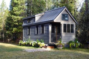 16 Places That Will Pay To Put a Tiny House in Your Backyard