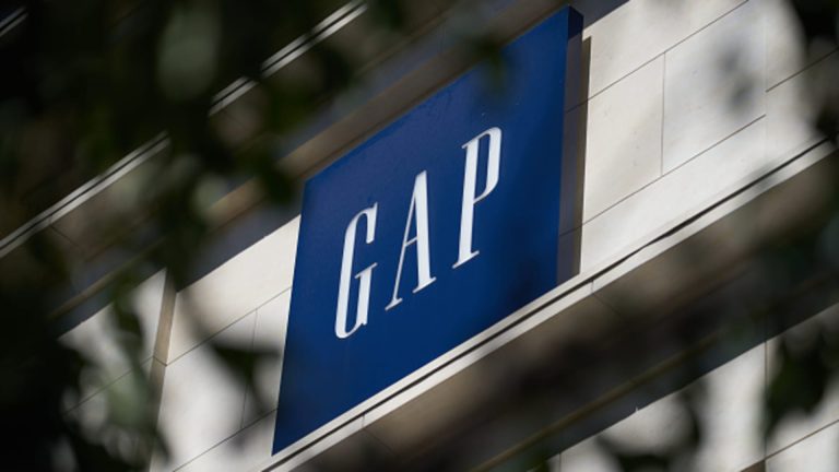Gap blows past earnings estimates but offers muted holiday forecast against uncertain backdrop