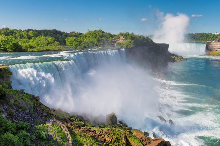 The 11 Most Iconic Landmarks in America — and the World