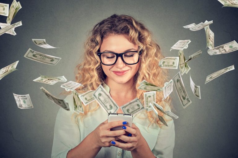 How to Turn Your Side Hustle Into a 6-Figure Business