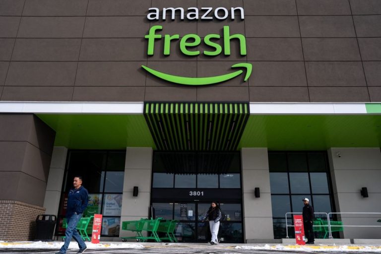 Amazon Is Closing Every Amazon Go and Amazon Fresh Store